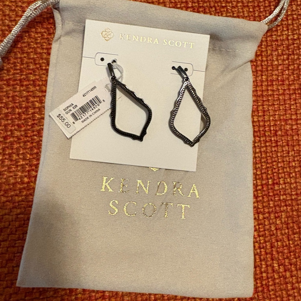 Kendra Scott Sophia Gunmetal  Earrings - Picture 3 of 3